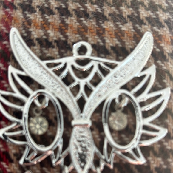 Silver Owl Pendant Avon - Picture 6 of 6